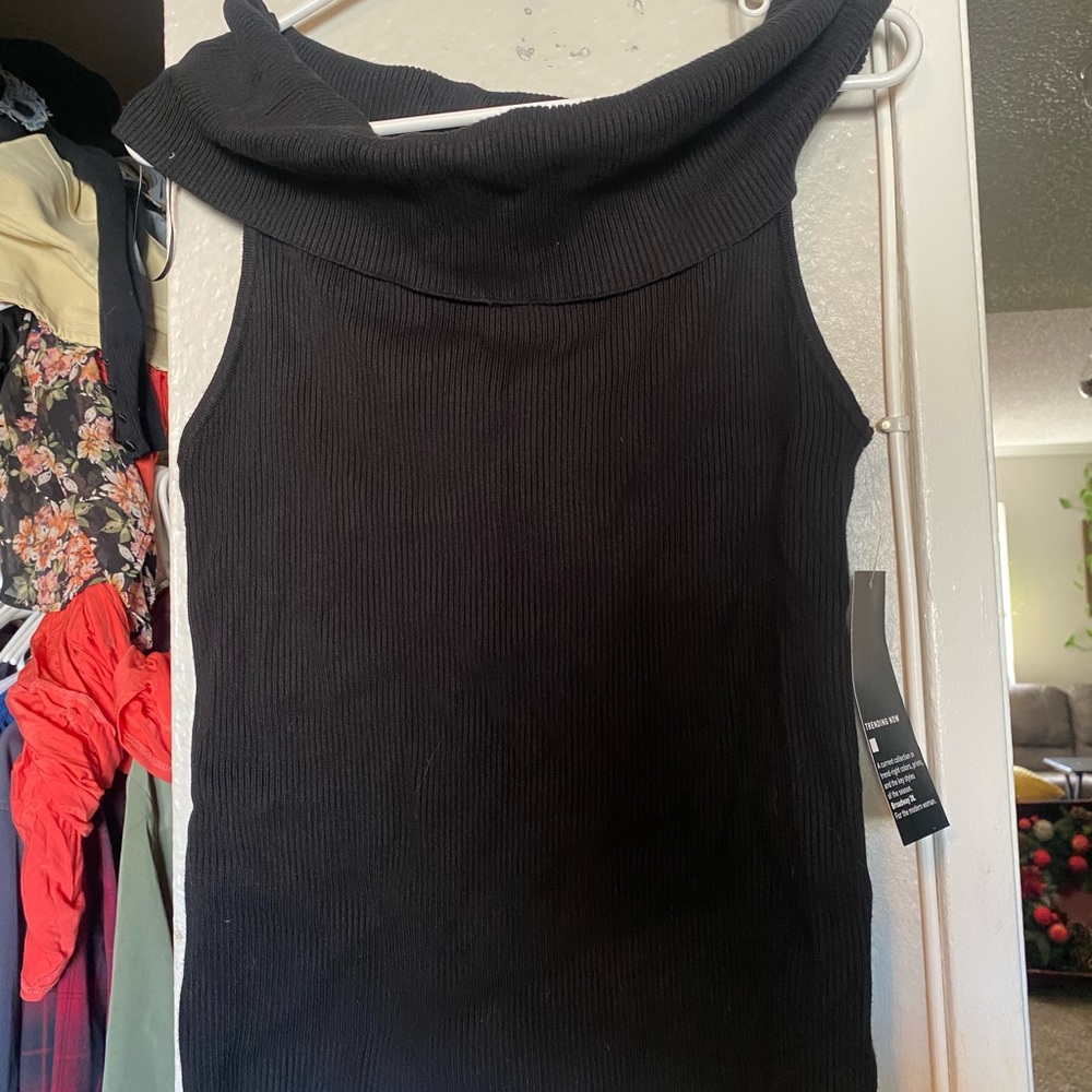 Off Shoulder Sweater Tank Top
